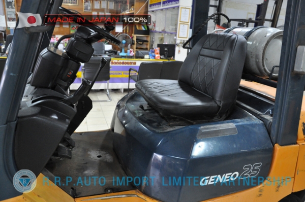 ขายรถโฟล์คลิฟท์มือสอง TOYOTA รุ่น 7FG25-11376 นำเข้าจากประเทศญี่ปุ่น 100\% ไม่เคยใช้งานในไทย ขายรถโฟล์คลิฟท์มือสอง TOYOTA รุ่น 7FG25-11376 นำเข้าจากประเทศญี่ปุ่น 100\% ไม่เคยใช้งานในไทย
