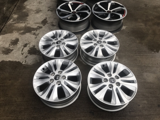 แม็กป้ายแดง TOYOTA HILUX Revo ขอบ 16 แม็กป้ายแดง TOYOTA HILUX Revo ขอบ 16