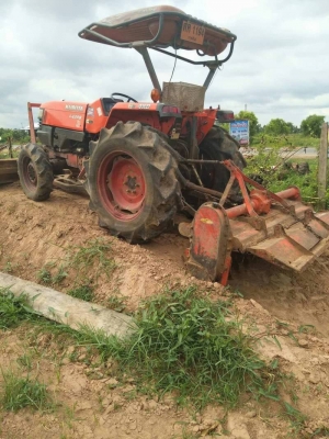KUBOTA L4508 KUBOTA L4508