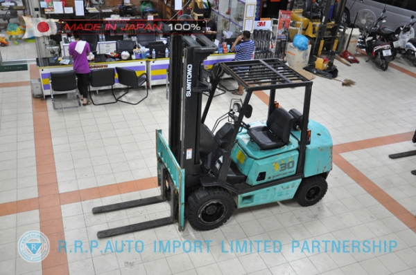ขายรถโฟล์คลิฟท์มือสอง SUMITOMO รุ่น FD30PVIHA-00511 นำเข้าจากประเทศญี่ปุ่น 100\% ไม่เคยใช้งานในไทย ขายรถโฟล์คลิฟท์มือสอง SUMITOMO รุ่น FD30PVIHA-00511 นำเข้าจากประเทศญี่ปุ่น 100\% ไม่เคยใช้งานในไทย
