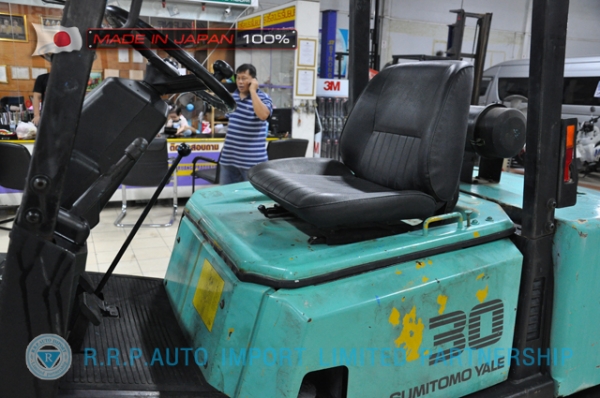 ขายรถโฟล์คลิฟท์มือสอง SUMITOMO รุ่น FD30PVIHA-00511 นำเข้าจากประเทศญี่ปุ่น 100\% ไม่เคยใช้งานในไทย ขายรถโฟล์คลิฟท์มือสอง SUMITOMO รุ่น FD30PVIHA-00511 นำเข้าจากประเทศญี่ปุ่น 100\% ไม่เคยใช้งานในไทย