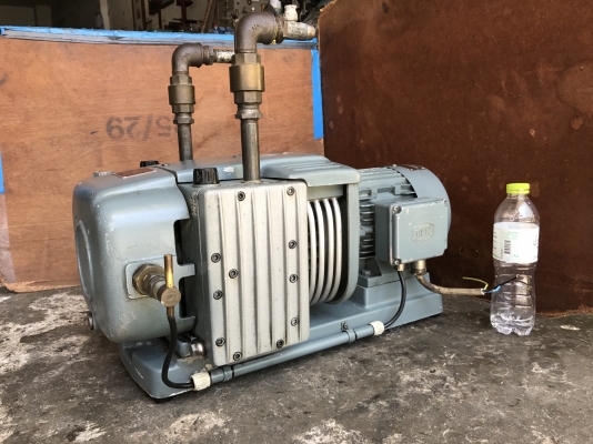 ขายปั้มแวคคั่มสูญญากาศ Vacuum pump Baujahr made in Germany ขนาด 1.5HP. 380V   สภาพสวยมาก ดูดแรง วิ่งนิ่ม พร้อมใช้งาน