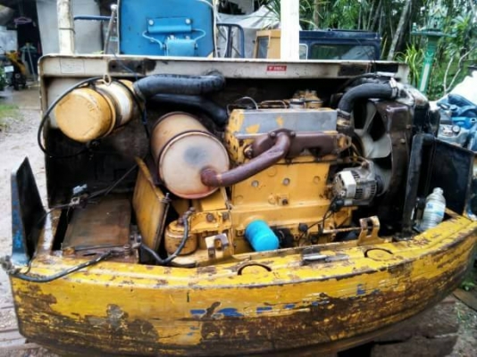 ขาย KOMATSU PC 40-6 ตัวเดินรุ่น 1 รถตรัง ราคา 250,000