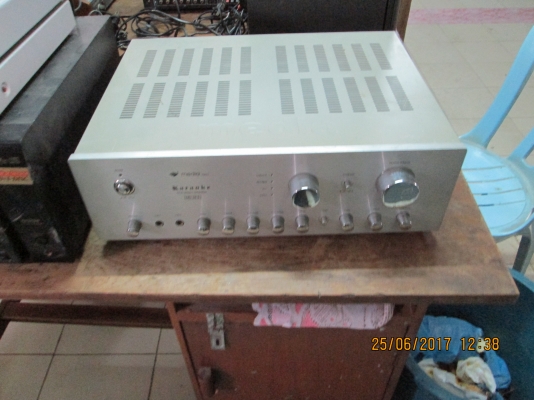 ขาย ฃุดเครื่องเสียง  ครบทุกฃิ้นครับ   ขายยก 6000บาท