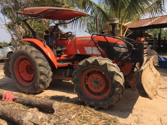 ขาย 335,000 บาท KUBOTA M7040 ปี 51 ทำงาน 6,331 ชม. เครื่องดี เกียร์ดี (ใบมีดหน้า -หาง 7 ) รถสวยพร้อมใช้ เอกสารเล่มทะเบียน รถอยู่ จ.สกลนคร โทร&ไอดีไลน์ 0610710295 ขาย 335,000 บาท KUBOTA M7040 ปี 51 ทำงาน 6,331 ชม. เครื่องดี เกียร์ดี (ใบมีดหน้า -หาง 7 ) รถสวยพร้อมใช้ เอกสารเล่มทะเบียน รถอยู่ จ.สกลนคร โทร&ไอดีไลน์ 0610710295