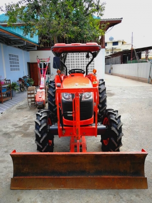 คูโบต้า L4708SP 4 WD รถเกรด A ใบมีดดันหน้า ผานหลังใหม่ 6x24CMT  สภาพดีมาก