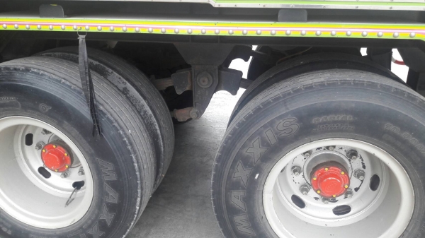 พ่วง 22 ล้อ ISUZU FXZ360 ปี 52 ไมล์ 6 แสนกระบะมิเนียม - ดั้ม อู่ ซีทีทรัค ( ถอดคานหน้าออก - ลงเล่มแล้ว) 2.45 ต่อรอง