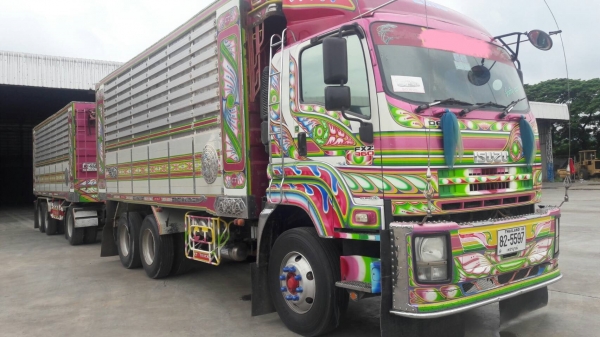 พ่วง 22 ล้อ ISUZU FXZ360 ปี 52 ไมล์ 6 แสนกระบะมิเนียม - ดั้ม อู่ ซีทีทรัค ( ถอดคานหน้าออก - ลงเล่มแล้ว) 2.45 ต่อรอง