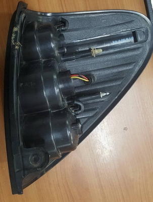ไฟท้ามิตซู TRITON โครมขาว LED ข้ายซ้ายสภาพใหม่ ไฟท้ามิตซู TRITON โครมขาว LED ข้ายซ้ายสภาพใหม่