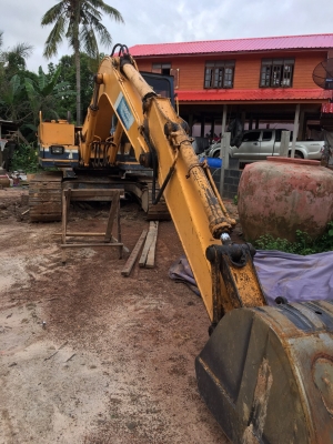 ขาย 120SK04 KOBELCO ชื้อมาใช้งาน2ปีปีเก่านอกสภาพดีพร้อมใช้ ขาย600,000สนใจติดต่อ 0895770265