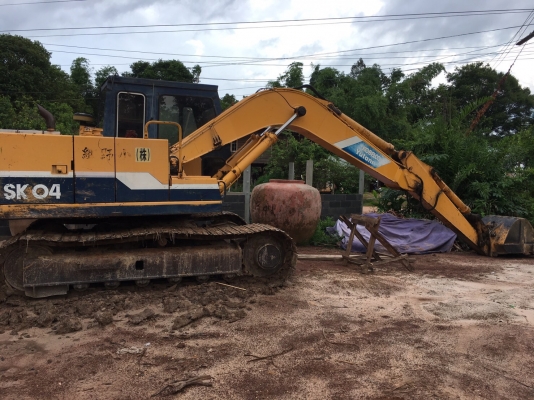 ขาย 120SK04 KOBELCO ชื้อมาใช้งาน2ปีปีเก่านอกสภาพดีพร้อมใช้ ขาย600,000สนใจติดต่อ 0895770265