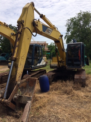 ขาย sk120-3 ไฟฟ้าครบ ใบอินวอย โซ่แผ่นบาง ตามสภาพ มีให้เลือก 2 คัน ขาย sk120-3 ไฟฟ้าครบ ใบอินวอย โซ่แผ่นบาง ตามสภาพ มีให้เลือก 2 คัน