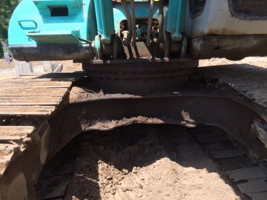 ขาย Kobelco sk200-5 เครื่องดี ปั้มแรง เอวแน่น โซ่เปลี่ยนมาใหม่ ไฟฟ้าครบ ท่านใดสนใจมาดูได้ที่ อ.สัตหีบ ชลบุรี ขาย Kobelco sk200-5 เครื่องดี ปั้มแรง เอวแน่น โซ่เปลี่ยนมาใหม่ ไฟฟ้าครบ ท่านใดสนใจมาดูได้ที่ อ.สัตหีบ ชลบุรี