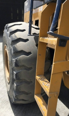 KOMATSU WA400-1 เอกสารซื้อ-ขาย รถสวยมากพร้อมใช้ ขายไม่แพง KOMATSU WA400-1 เอกสารซื้อ-ขาย รถสวยมากพร้อมใช้ ขายไม่แพง