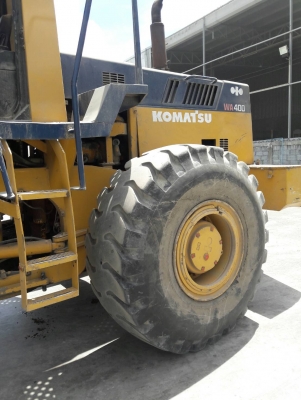 KOMATSU WA400-1 เอกสารซื้อ-ขาย รถสวยมากพร้อมใช้ ขายไม่แพง KOMATSU WA400-1 เอกสารซื้อ-ขาย รถสวยมากพร้อมใช้ ขายไม่แพง