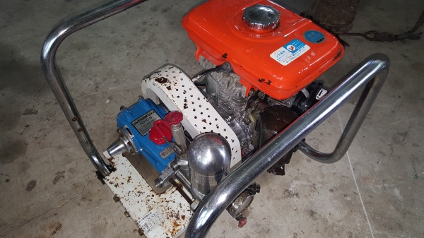 ปั้มอัดฉีด สวยๆๆพร้อมใช้งาน