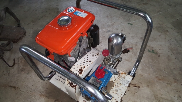 ปั้มอัดฉีด สวยๆๆพร้อมใช้งาน