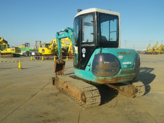 Komatsu PC40R-8 เก่าญี่ปุ่น ตู้เก๋ง แทรคเหล็ก