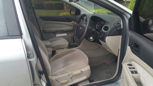 Ford Focus ปี 2007 เครื่อง1800 เกียร์ออร์โต้ เบาะผ้า รถเดิมๆ ไม่มีชนหนัก รับประกัน ติดแก๊สLPG หัวฉีด ถังโดนัด พร้อมใช้ แอร์เย็น ภายในสะอาด สนใจทดลองขับ ได้ ที่บ้าน นนทบุรี บางใหญ่ จัดไฟแนนซ์ได้ สนใจโทรเลย
