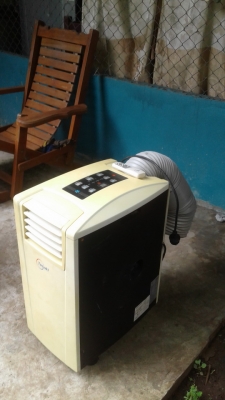 ขายด่วน แอร์เคลื่อนที่TASAKI 9000Btu