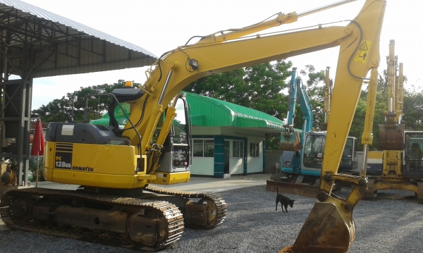 ต้องการขายรถขุดยี่ห้อ KOMATSU-PC-128US-2Eรถนอกนำเข้าจากญี่ปุ่น ต้องการขายรถขุดยี่ห้อ KOMATSU-PC-128US-2Eรถนอกนำเข้าจากญี่ปุ่น
