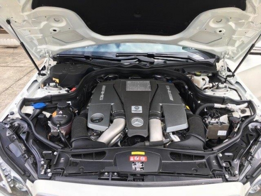 ของนอกจากญี่ปุ่น Mercedes-benz AMG E63