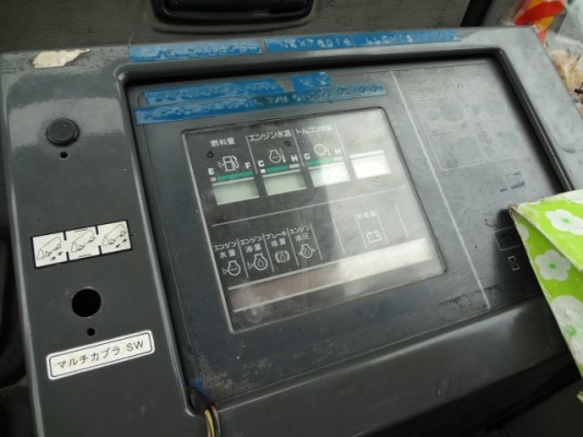 ถึงไทยแล้ว รถตัก Komatsu WA200-3 (2คิว) เปลี่ยนบุ๊งกี๋มาให้แล้วครับ  นำเข้าจากญี่ปุ่น ไม่เคยใช้ในไทย สภาพสวยๆ