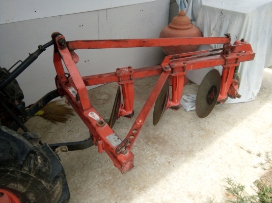 ขายรถไถนั่งขับคูโบต้า 14 แรง ขายรถไถนั่งขับคูโบต้า 14 แรง