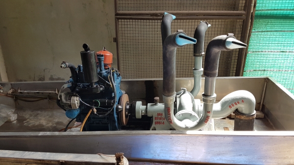 เรือรดน้ำสแตนเลส 4เขา เครื่องยนต์ kubota 3สูบ 18แรงม้า เป็นเครื่องจากญี่ปุ่น เครื่องเพิ่งวาง ไม่เคยใช้งานในไทย เรือเป็นสแตนเลส 304 หนา2.0มิลเต็ม กว้าง 1เมตร ยาว 3เมตร ปั้มรดน้ำแรงครับสภาพเก่าเก็บ ซื้อไปใช้งานได้เลยครับ สนใจติดต่อ 0817502357 เรือรดน้ำสแตนเลส 4เขา เครื่องยนต์ kubota 3สูบ 18แรงม้า เป็นเครื่องจากญี่ปุ่น เครื่องเพิ่งวาง ไม่เคยใช้งานในไทย เรือเป็นสแตนเลส 304 หนา2.0มิลเต็ม กว้าง 1เมตร ยาว 3เมตร ปั้มรดน้ำแรงครับสภาพเก่าเก็บ ซื้อไปใช้งานได้เลยครับ สนใจติดต่อ 0817502357