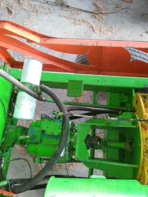 รถคีบอ้อย