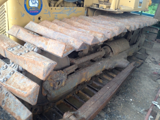 ขายรถแทคเตอร์CAT D4E ตีนเป็ดพร้อมใช้วาน