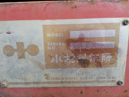 ขายรถแบคโฮ PC200-5 รถสภาพใช้งานได้ เอกสารเล่มทะเบียน ราคา400,000 สนใจโทร 090-8588220 093-3258446 www.narong2truck.com www.truck.in.th/498 https://www.facebook.com/narong2truck/ ID: narong498 ID: 09332584461 เพจ Facebook ณรงค์ ซื้อขายรถมือสอง กลุ่ม Faceboo ขายรถแบคโฮ PC200-5 รถสภาพใช้งานได้ เอกสารเล่มทะเบียน ราคา400,000 สนใจโทร 090-8588220 093-3258446 www.narong2truck.com www.truck.in.th/498 https://www.facebook.com/narong2truck/ ID: narong498 ID: 09332584461 เพจ Facebook ณรงค์ ซื้อขายรถมือสอง กลุ่ม Faceboo