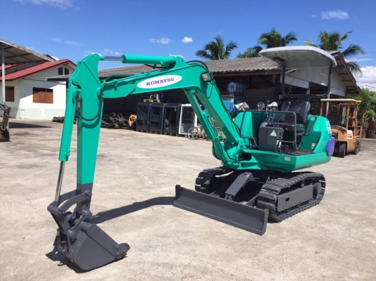 รถขุด KOMATSU PC10-7 ทำสีใหม่ นำเข้ามือสองญี่ปุ่น รถขุด KOMATSU PC10-7 ทำสีใหม่ นำเข้ามือสองญี่ปุ่น