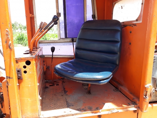 ขายด่วนรถแบคโฮPC25เครือง3สูบตัวเดินใหญ่รถใช้งานดีมาก ขายด่วนรถแบคโฮPC25เครือง3สูบตัวเดินใหญ่รถใช้งานดีมาก