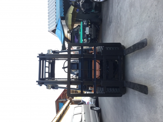 ขาย โตโยต้า รุ่น 7 ดีเซล 2 ตัน เสา 3 เมตร