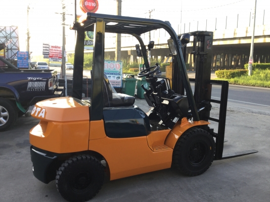 ขาย โตโยต้า รุ่น 7 ดีเซล 2 ตัน เสา 3 เมตร