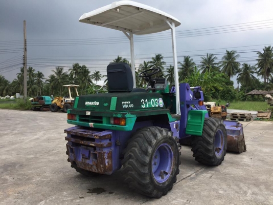 รถตักล้อยาง KOMATSU WA40-3 มือสองนำเข้าญี่ปุ่น รถตักล้อยาง KOMATSU WA40-3 มือสองนำเข้าญี่ปุ่น