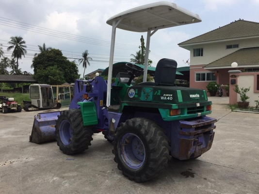 รถตักล้อยาง KOMATSU WA40-3 มือสองนำเข้าญี่ปุ่น รถตักล้อยาง KOMATSU WA40-3 มือสองนำเข้าญี่ปุ่น