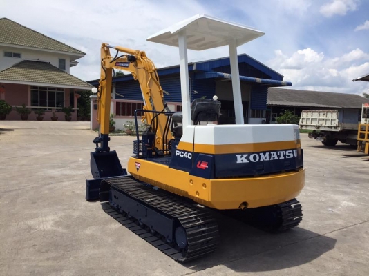 รถขุด KOMATSU PC40-6 บูมยาว นำเข้ามือสองญี่ปุ่น รถขุด KOMATSU PC40-6 บูมยาว นำเข้ามือสองญี่ปุ่น