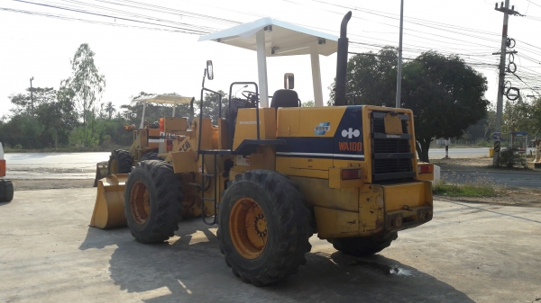 รถตัก Komatsu WA100 เก่าญี่ปุ่นแท้ รถตัก Komatsu WA100 เก่าญี่ปุ่นแท้