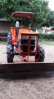 ขายคูโบต้า 45 แลง รถพร้อมทำงาน เอกสารเป็นเล่มทะเบียน พร้อมโอน