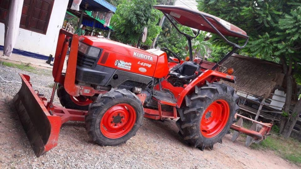 ขายคูโบต้า 45 แลง รถพร้อมทำงาน เอกสารเป็นเล่มทะเบียน พร้อมโอน