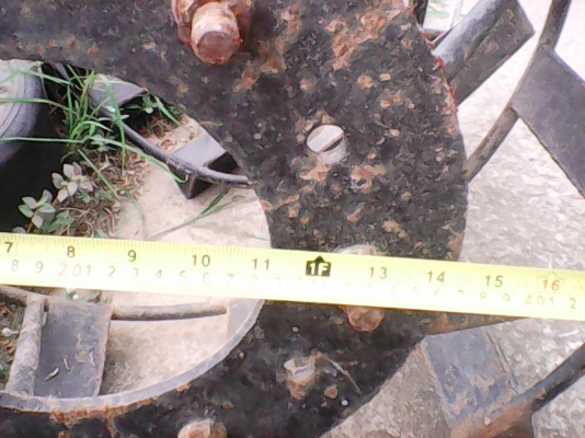 ล้อกันจม  ใหม่ ๆ ใบสามเหลี่ยม