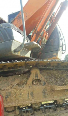 ขายรถแบ็คโฮ HITACHI ZX200-3 รถปี 2012 ใช้งาน 8,xxx ชั่วโมง