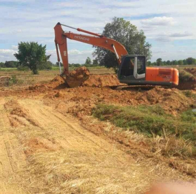 ขายรถแบ็คโฮ HITACHI ZX200-3 รถปี 2012 ใช้งาน 8,xxx ชั่วโมง