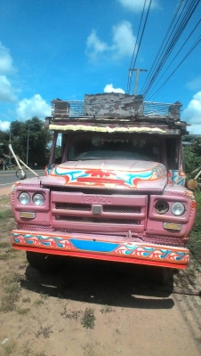 เทเลอร์หน้ายาว มีเล่มทะเบียน  ราคา 180000 บาท   สอบถามที วันทูคอล 098 668-3479 dtac 094 283-9369 สิทธิ์ค้บ