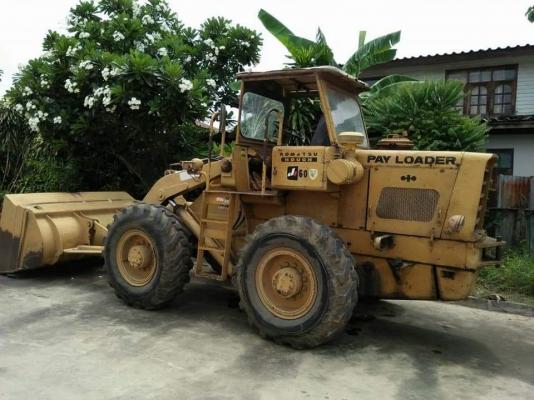 รถตัก KOMATSU.Jh60 สภาพสวยพร้อมใช้ ยางดีทั้ง4เส้น รถตัก KOMATSU.Jh60 สภาพสวยพร้อมใช้ ยางดีทั้ง4เส้น