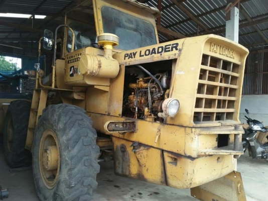 รถตัก KOMATSU.Jh60 สภาพสวยพร้อมใช้ ยางดีทั้ง4เส้น รถตัก KOMATSU.Jh60 สภาพสวยพร้อมใช้ ยางดีทั้ง4เส้น