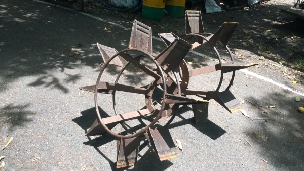 ล้อเหล็กกันจม คูโบต้า L34 ตามสภาพ