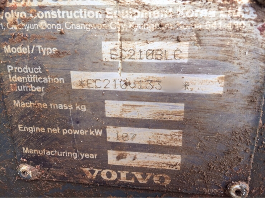 ขายแบคโฮ VOLVO EC210BLC แอร์ไฟฟ้าเอกสารพร้อม พร้อมใช้งาน สนใจโทร 081-970-1072